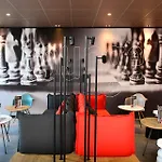 Hotel Ibis Ost 4*