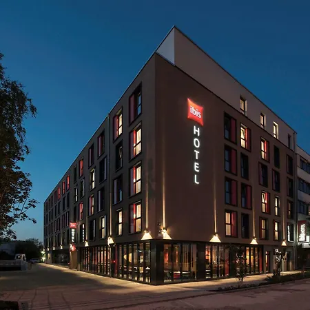 Ibis Ost Отель